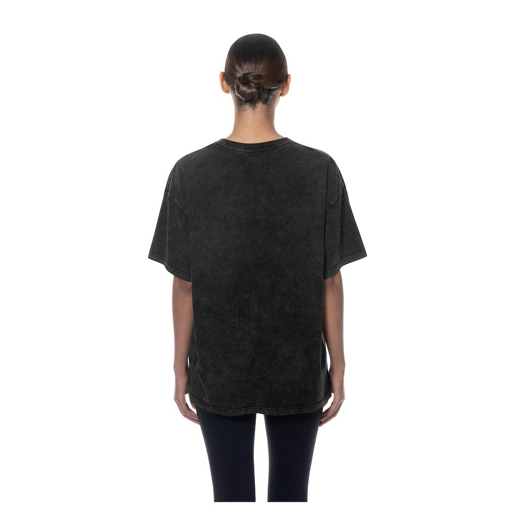 Chicago Bulls Women's Throwback Mineral Wash Oversized T-Shirt for sale Black | New Era US