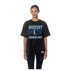 Dallas Mavericks Women's Throwback Mineral Wash Oversized T-Shirt for sale Black | New Era