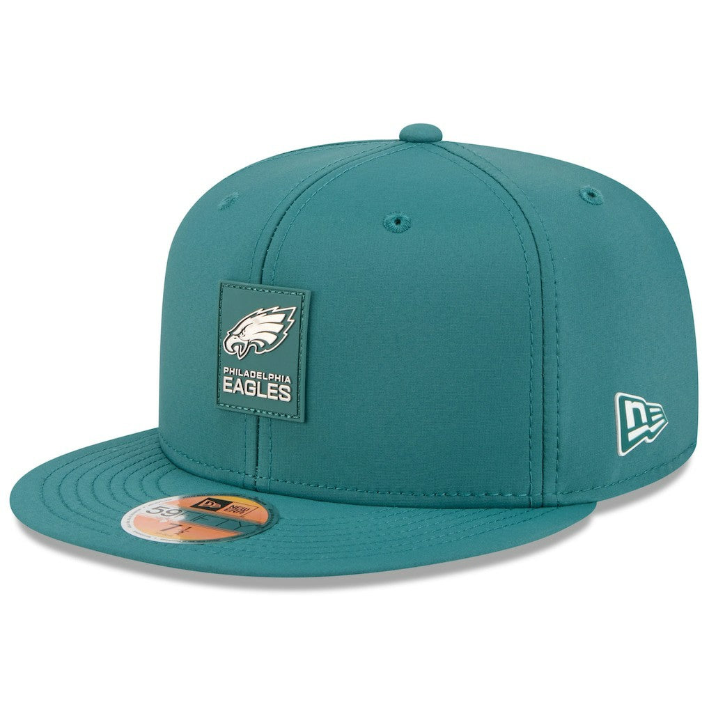 Philadelphia Eagles New Era 2025 Sideline 59FIFTY Fitted Hat Midnight Green