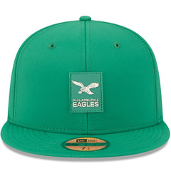 Philadelphia Eagles New Era 2025 Sideline Throwback 59FIFTY Fitted Hat Kelly Green