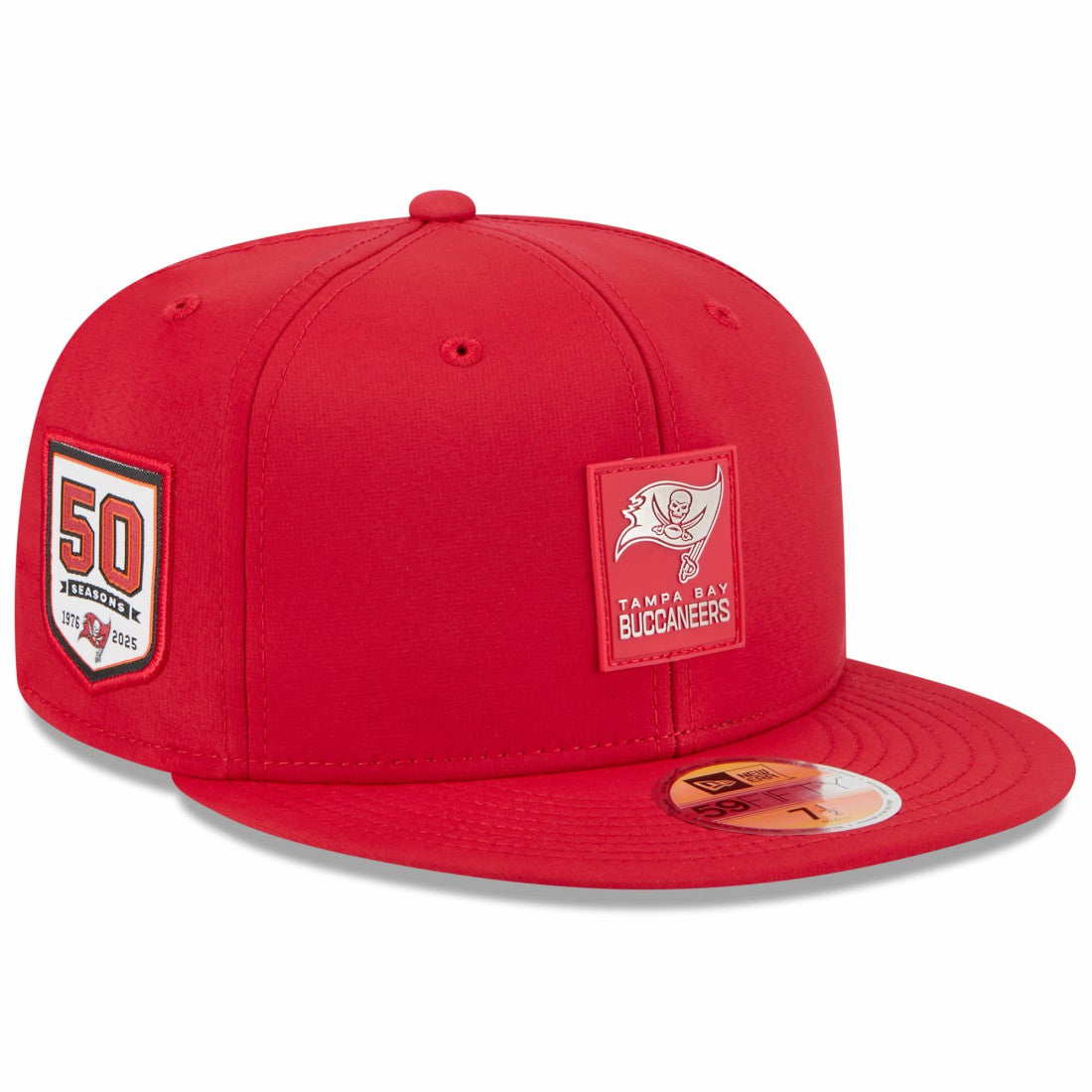 Tampa Bay Buccaneers New Era 2025 Sideline 59FIFTY Fitted Hat Red