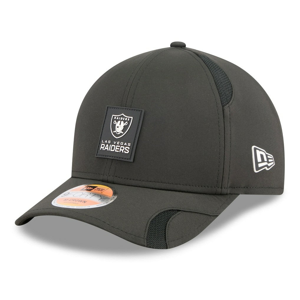 Las Vegas Raiders New Era 2025 Sideline M-Crown 9FORTY Adjustable Hat Black