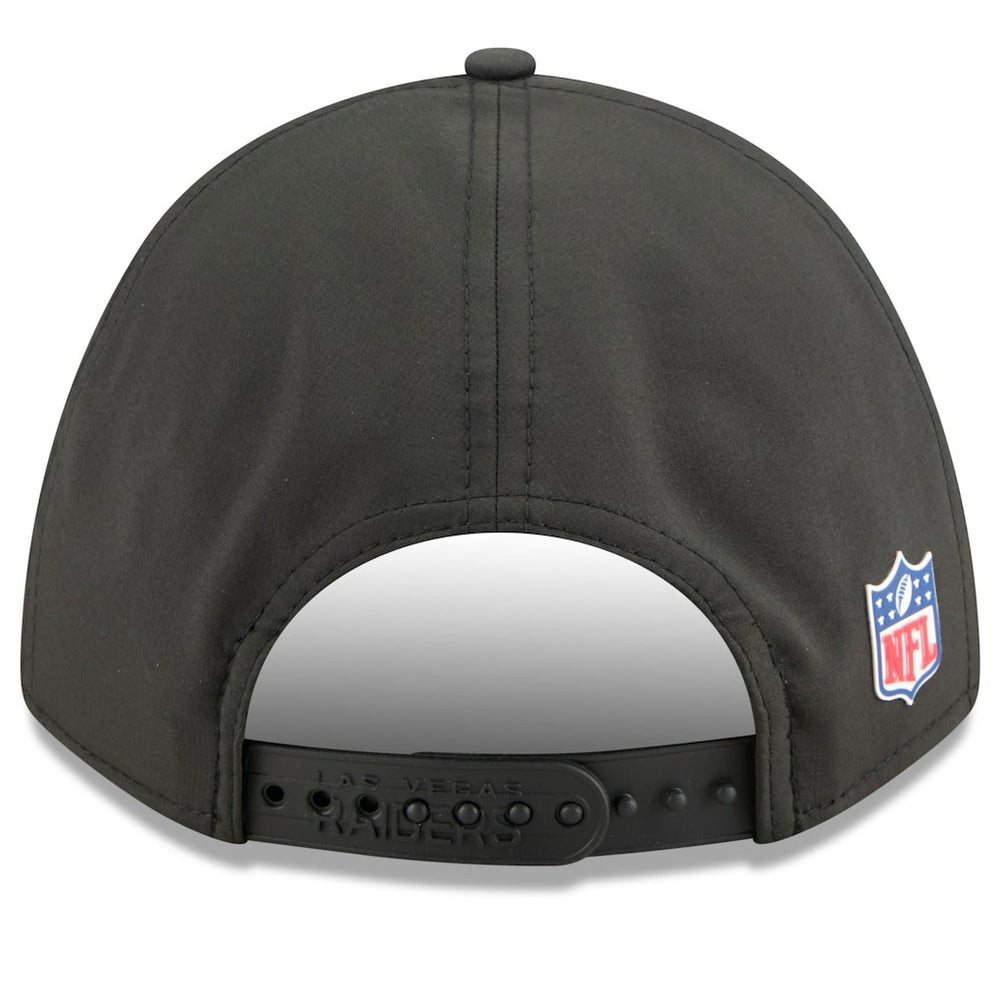 Las Vegas Raiders New Era 2025 Sideline M-Crown 9FORTY Adjustable Hat Black