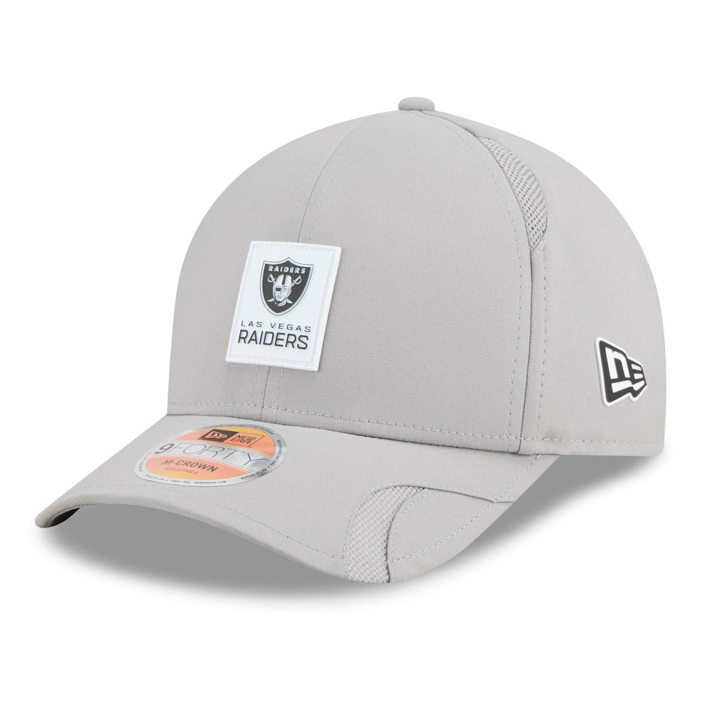 Las Vegas Raiders New Era 2025 Sideline M-Crown 9FORTY Adjustable Hat Gray