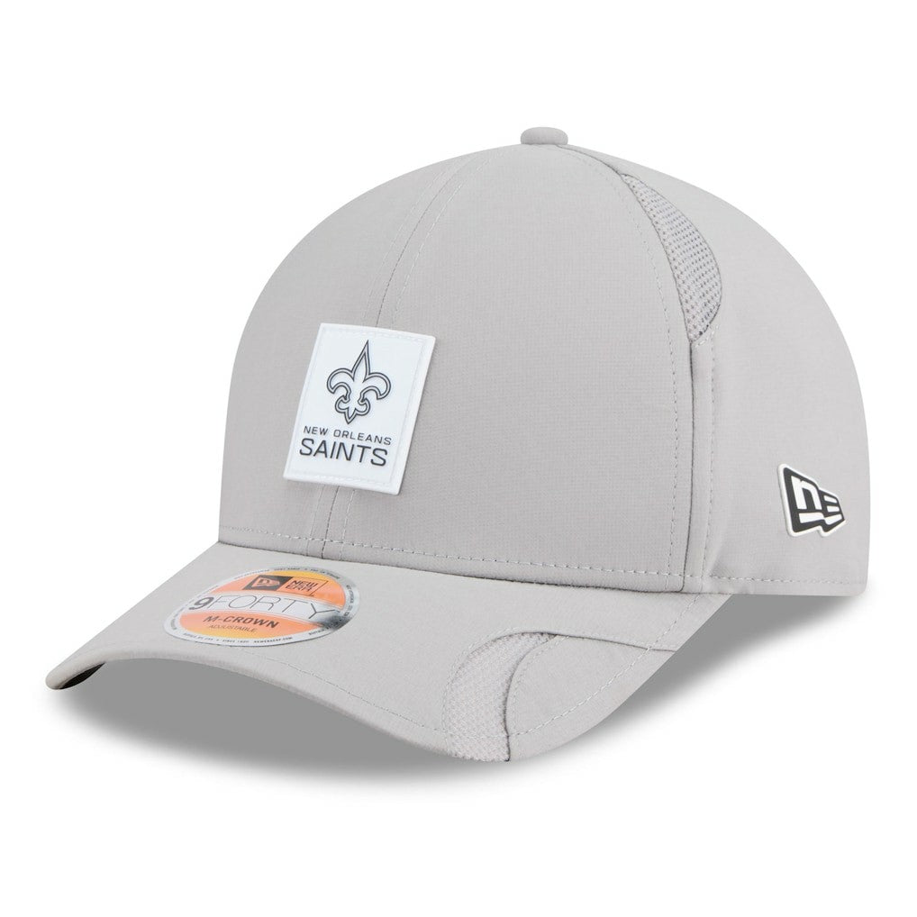 New Orleans Saints New Era 2025 Sideline M-Crown 9FORTY Adjustable Hat Gray