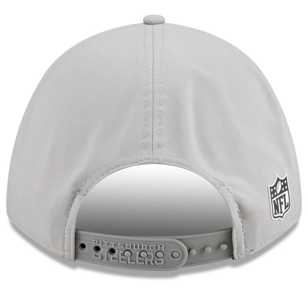 Pittsburgh Steelers New Era 2025 Sideline M-Crown 9FORTY Adjustable Hat Gray