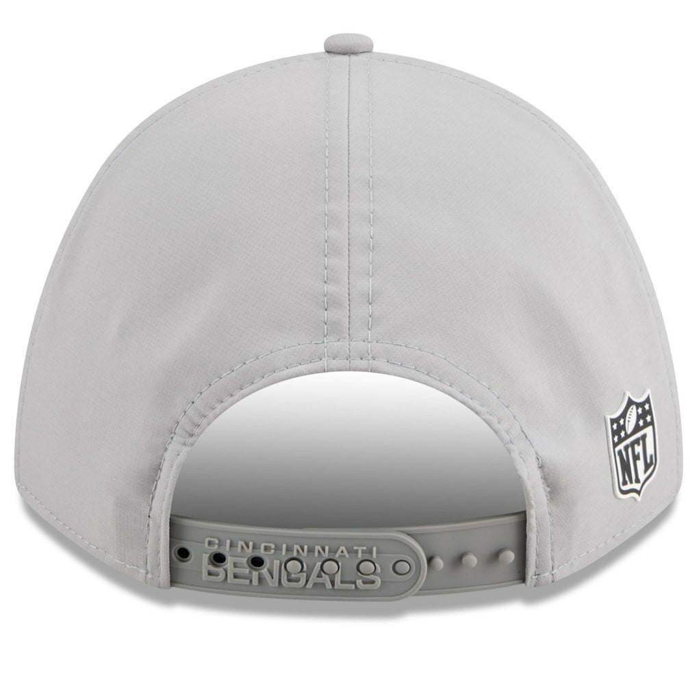 Cincinnati Bengals New Era 2025 Sideline M-Crown 9FORTY Adjustable Hat Gray
