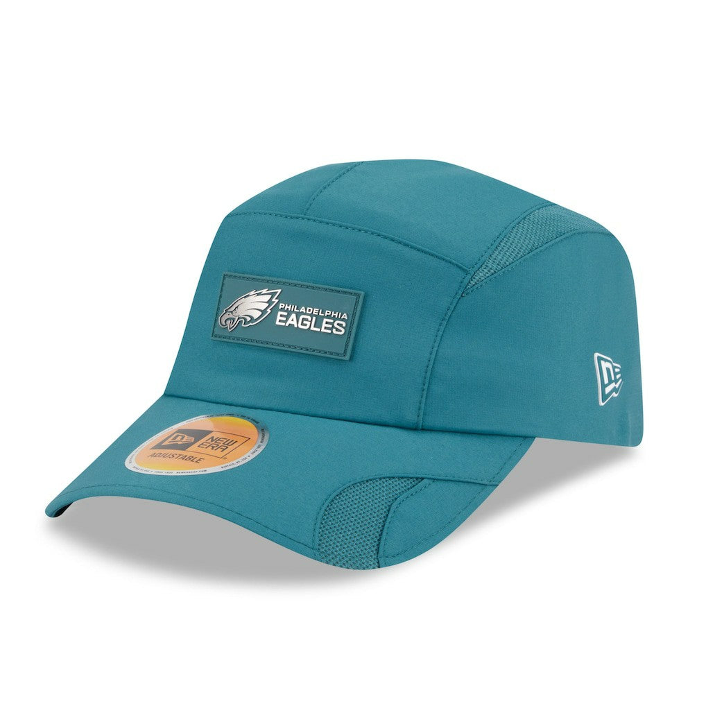 Philadelphia Eagles New Era 2025 Sideline Runner Adjustable Hat Midnight Green