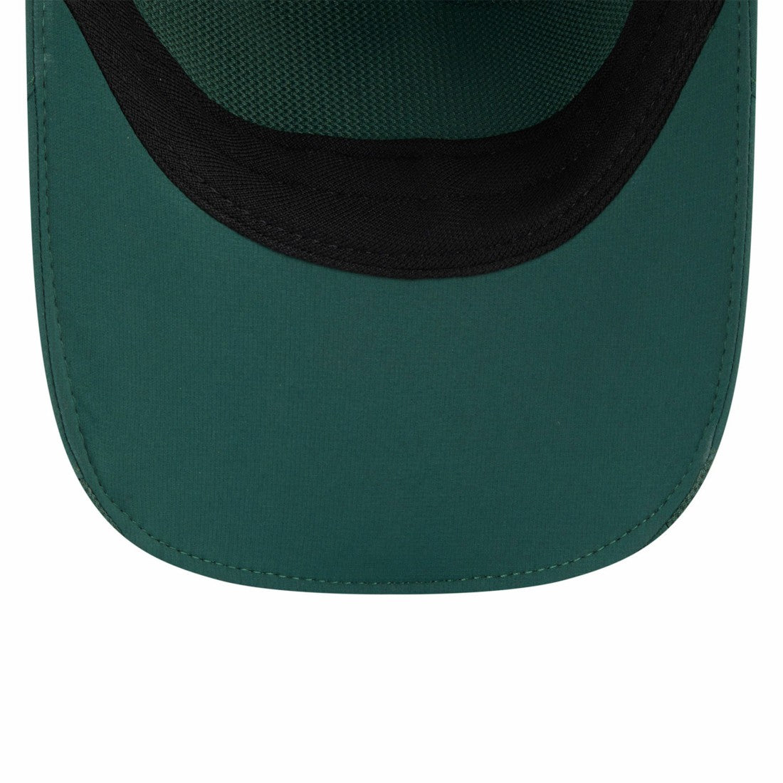 Green Bay Packers New Era 2025 Sideline Runner Adjustable Hat Green