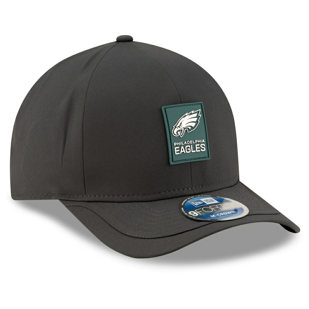 Philadelphia Eagles New Era 2025 Sideline Cold Weather 9FORTY M-Crown Adjustable Hat Charcoal