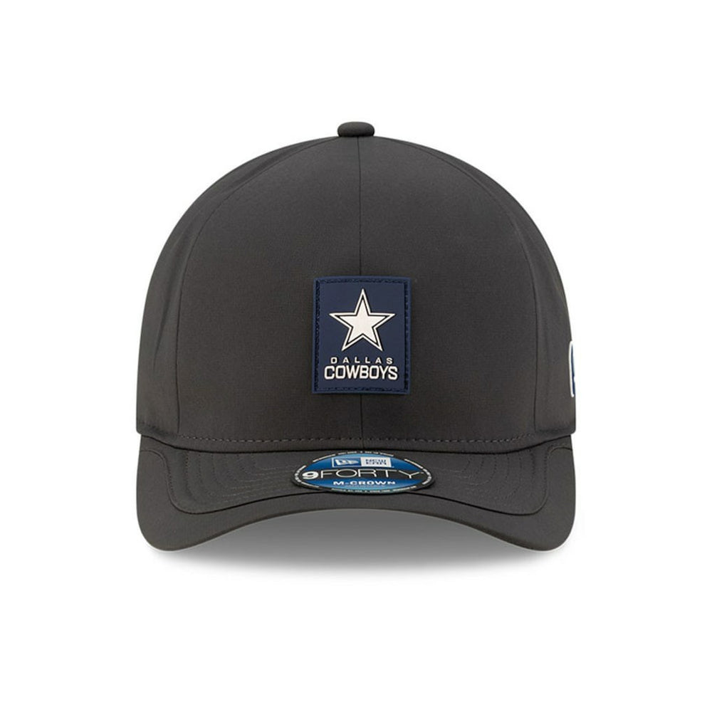 Dallas Cowboys New Era 2025 Sideline Cold Weather 9FORTY M-Crown Adjustable Hat Charcoal