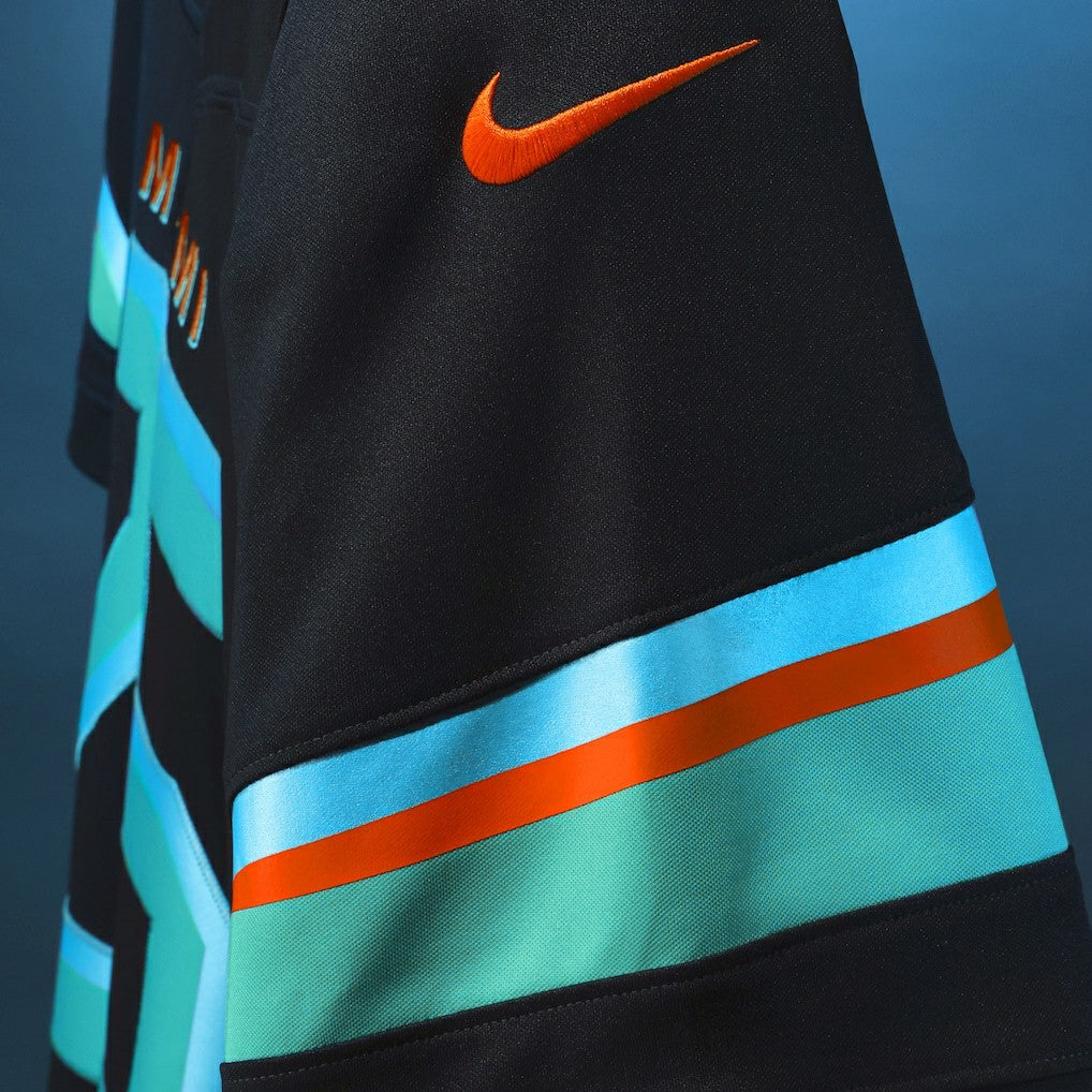 Nike Tyreek Hill Miami Dolphins 2025 Rivalries Collection Limited Jersey Pitch Blue
