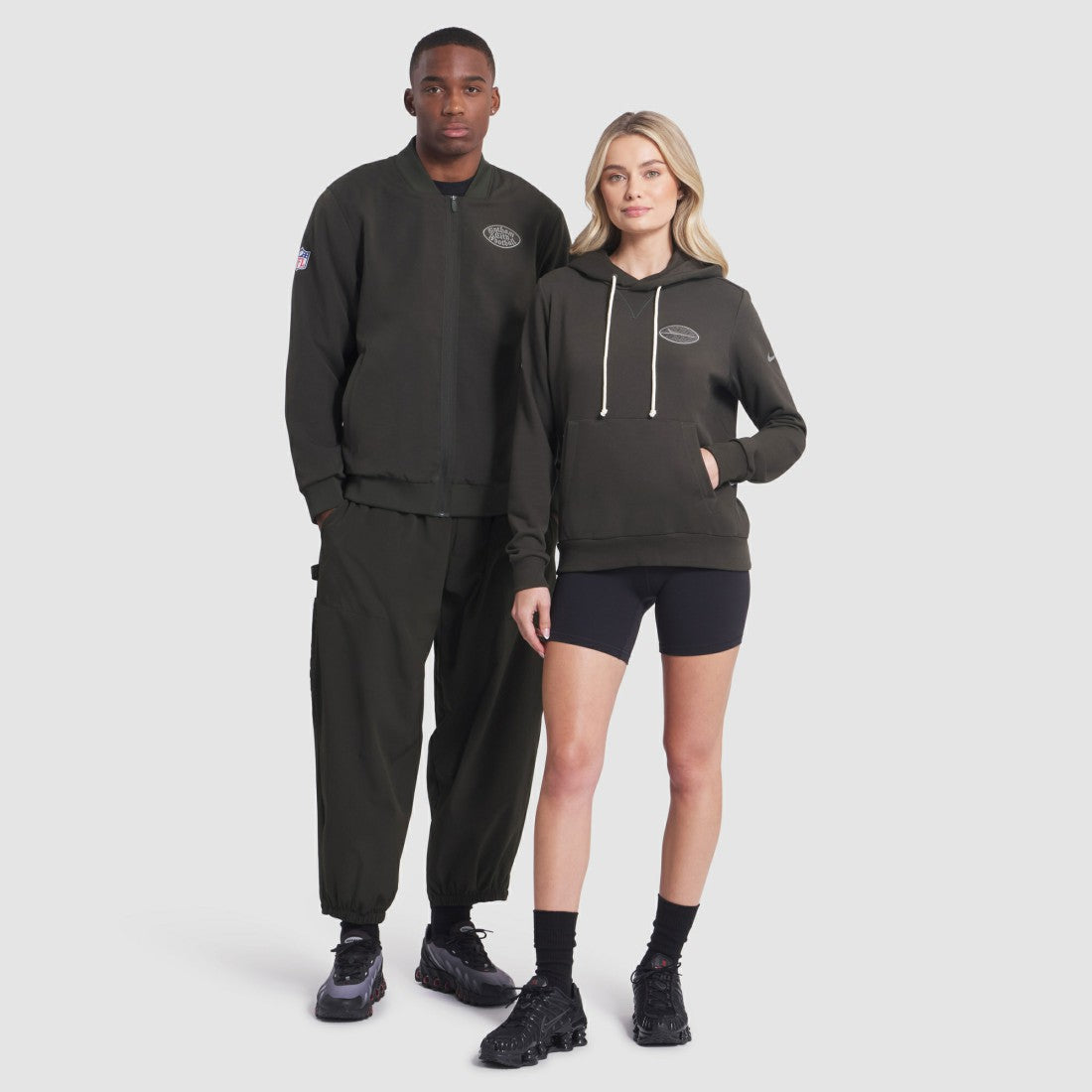 Nike New York Jets Women's 2025 Rivalries Collection Standard Issue Sideline Dri-FIT Hoodie Gotham Green