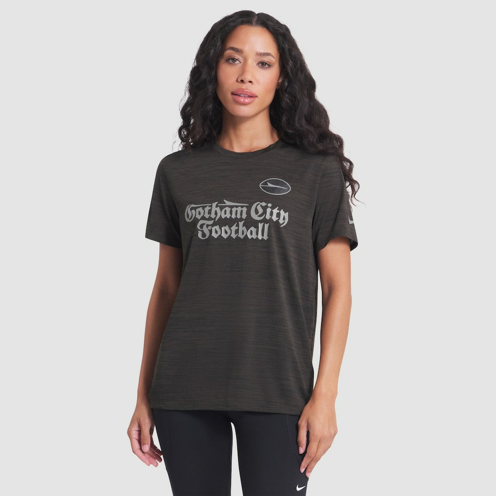 Nike New York Jets Women's 2025 Rivalries Collection Sideline Velocity Dri-FIT T-Shirt Black