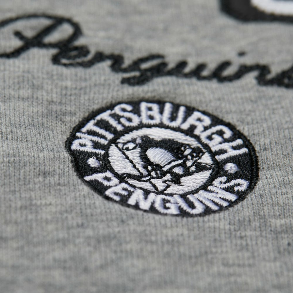 Pittsburgh Penguins Mitchell & Ness Women's Logo Lightweight Pullover Sweatshirt - Heather Gray - NHL 202679018