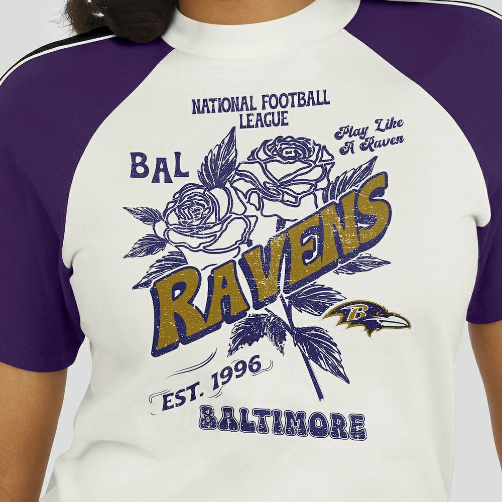 Baltimore Ravens WEAR by Erin Andrews Women's Sleeve Stripe Distressed Raglan T-Shirt White