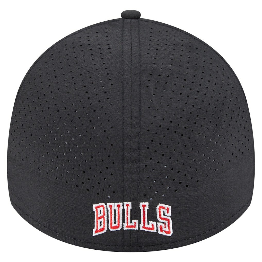 Chicago Bulls Featherweight Poly Rope Flex 39Thirty Hat Black | New Era for sale