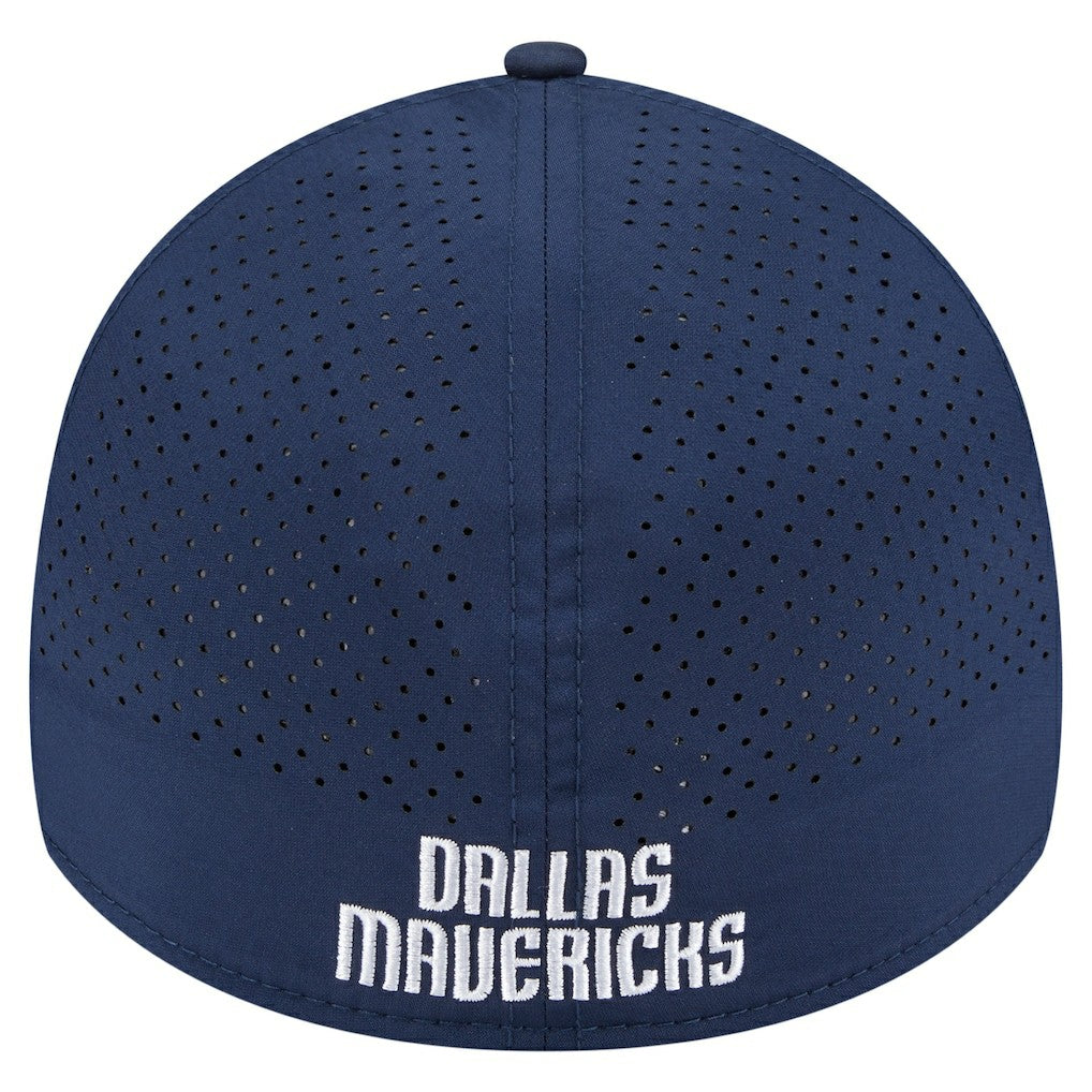 Dallas Mavericks Featherweight Poly Rope Flex 39Thirty Hat for sale Blue | New Era Near Me