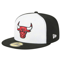 Chicago Bulls Repeat 59Fifty Fitted Hat White/Black | New Era Near Me