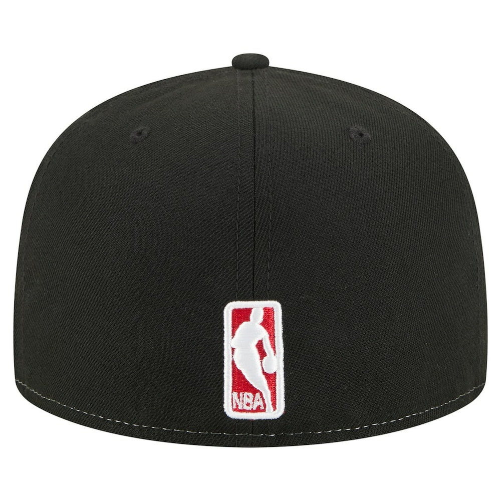 Chicago Bulls Repeat 59Fifty Fitted Hat White/Black | New Era Near Me