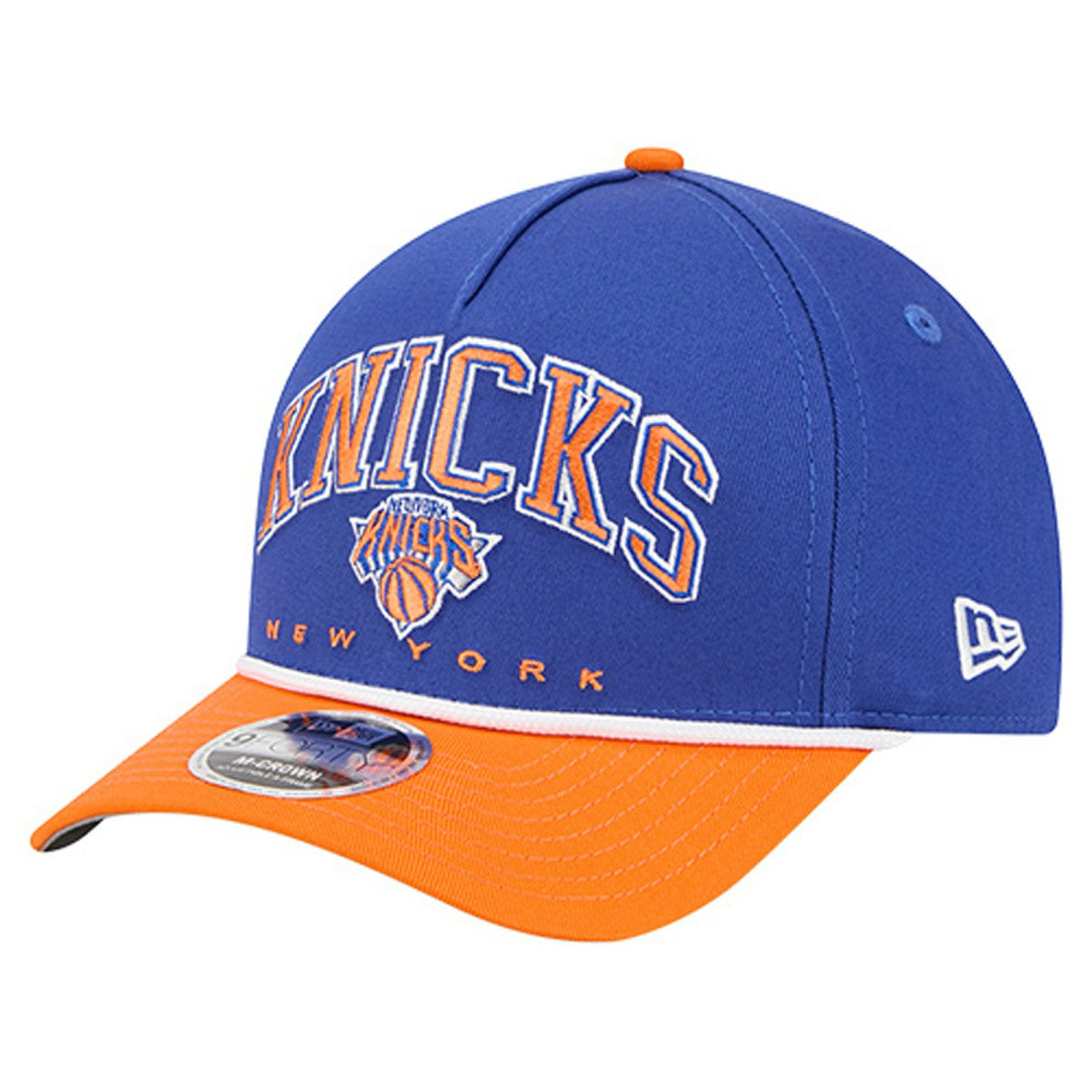 New York Knicks Bold Arch COOLERA 9FORTY A-Frame M-Crown Adjustable Hat Blue | New Era US
