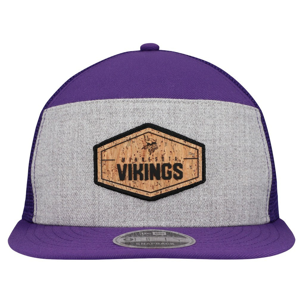 Minnesota Vikings New Era Cork Split Panel 9FIFTY Trucker Snapback Hat Gray/Purple