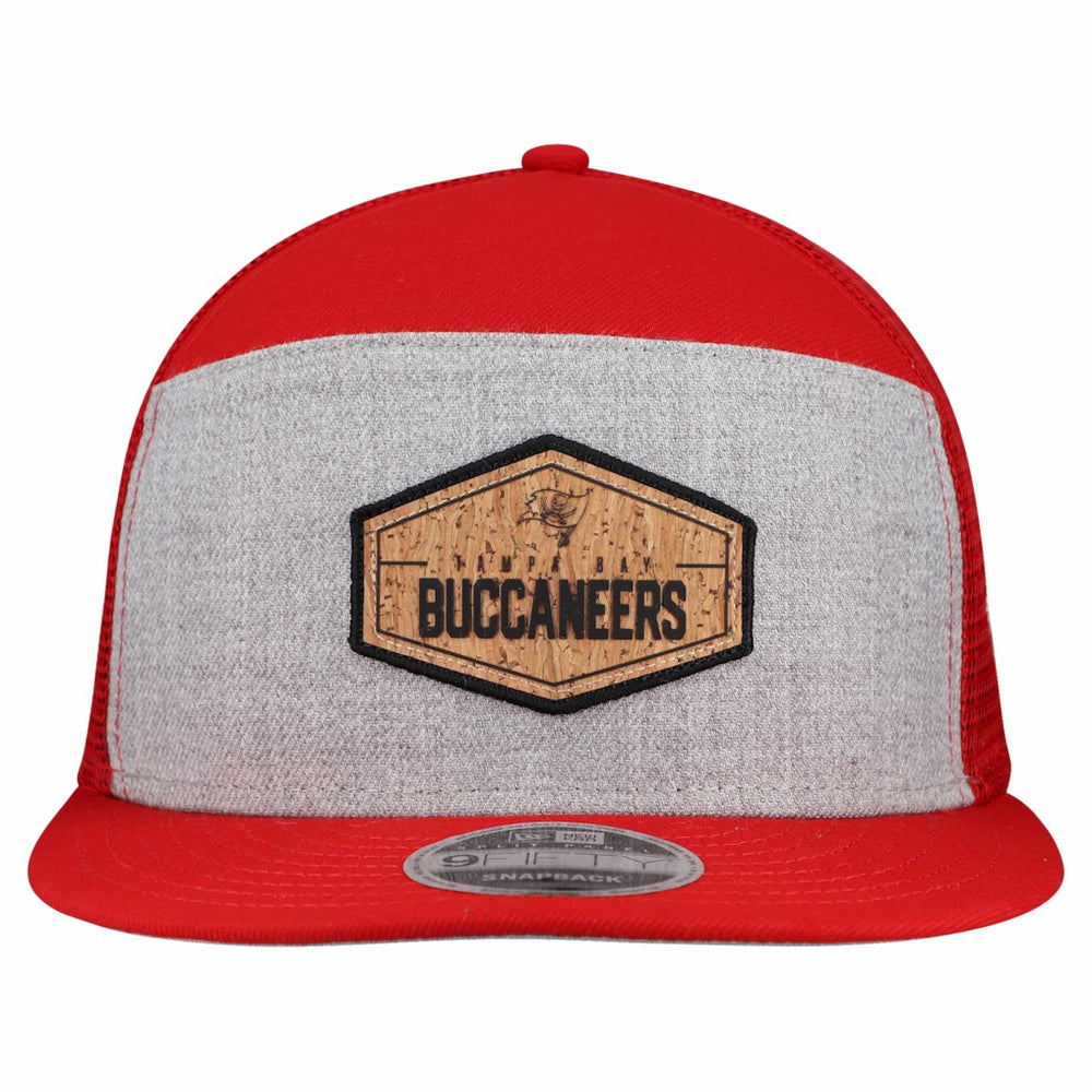 Tampa Bay Buccaneers New Era Cork Split Panel 9FIFTY Trucker Snapback Hat Gray/Red