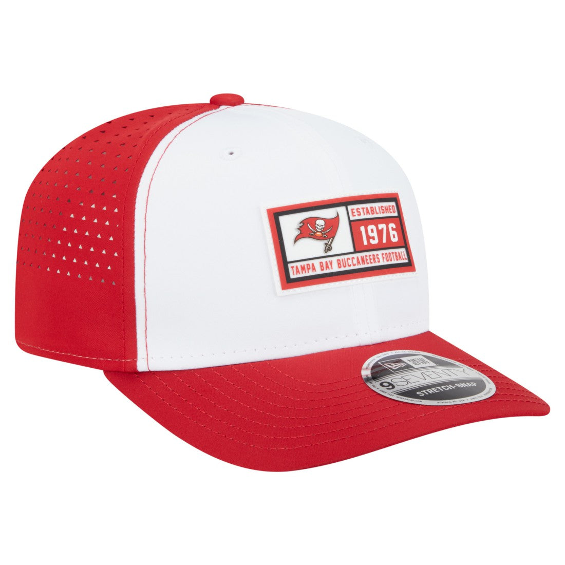 Tampa Bay Buccaneers New Era Established Patch 9SEVENTY Adjustable Hat White/Red