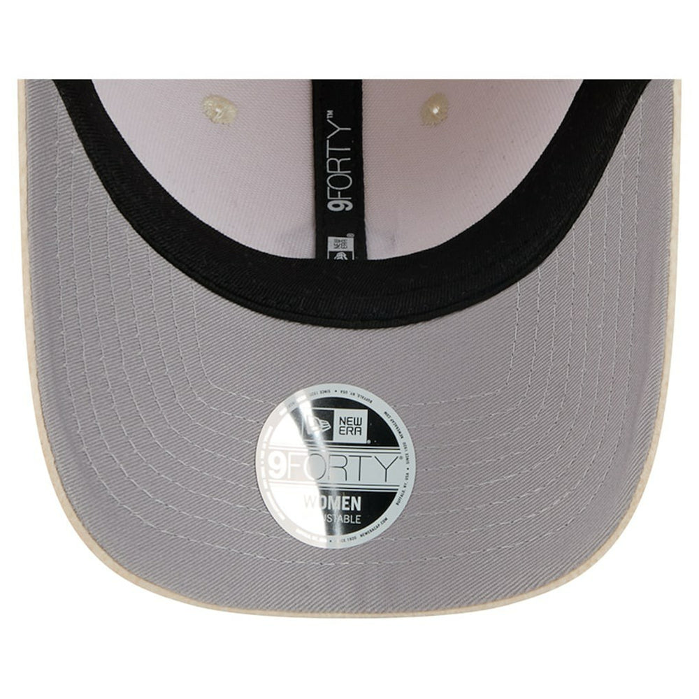 Kansas City Chiefs New Era Women's Comfy 9FORTY Adjustable Hat Cream