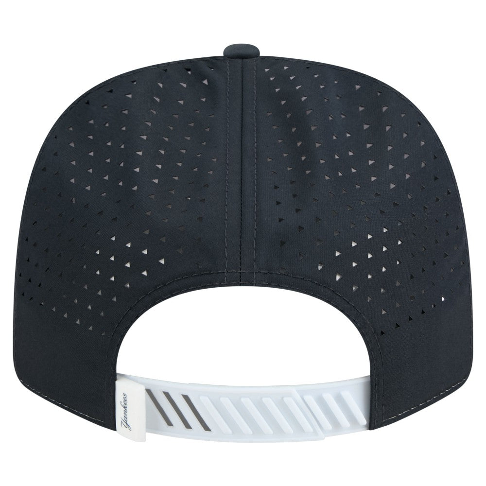 New York Yankees New Era Established Patch 9SEVENTY Adjustable Hat - White/Navy - New Era on Sale