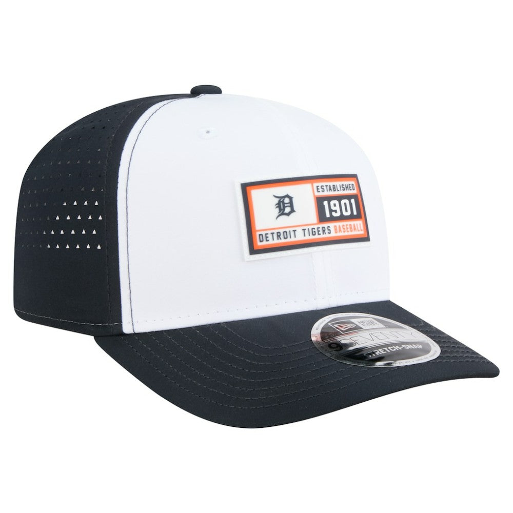 Detroit Tigers New Era Established Patch 9SEVENTY Adjustable Hat - White/Navy - New Era Sale
