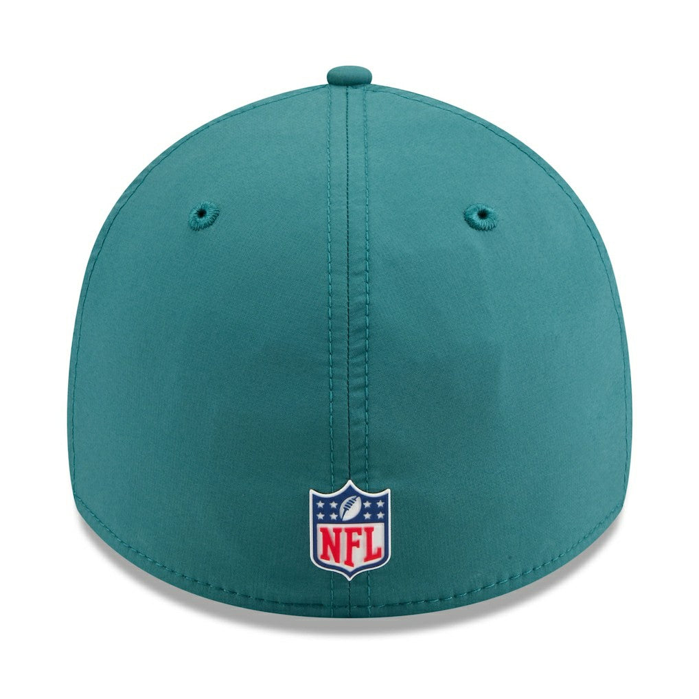 Philadelphia Eagles New Era 2025 Sideline 39THIRTY Flex Hat Midnight Green