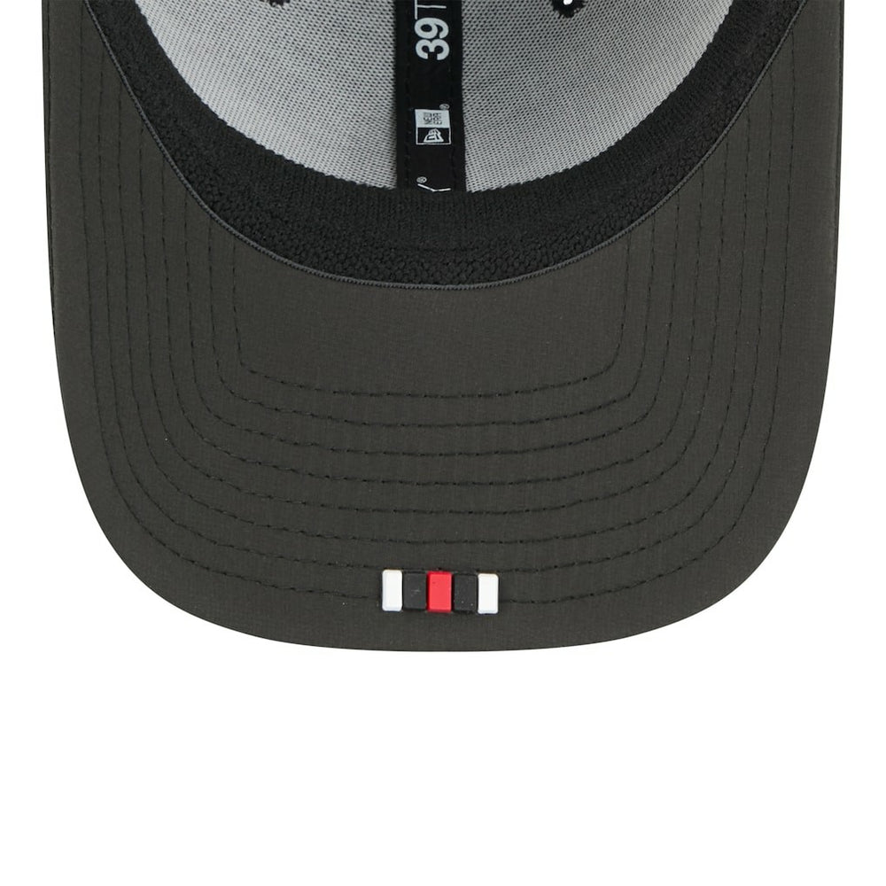 Atlanta Falcons New Era 2025 Sideline 39THIRTY Flex Hat Black