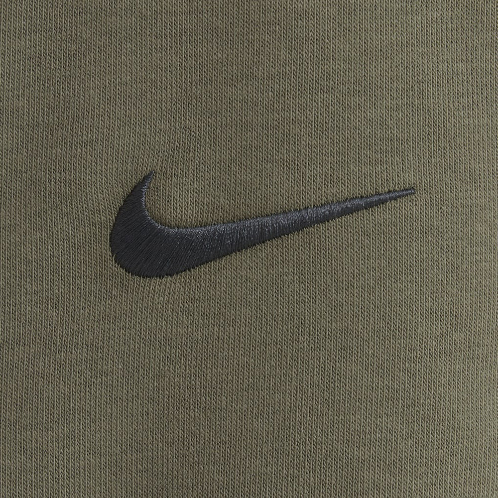 Nike San Francisco 49ers Women's 2025 Salute to Service Sideline Standard Issue Dri-FIT Hoodie Olive