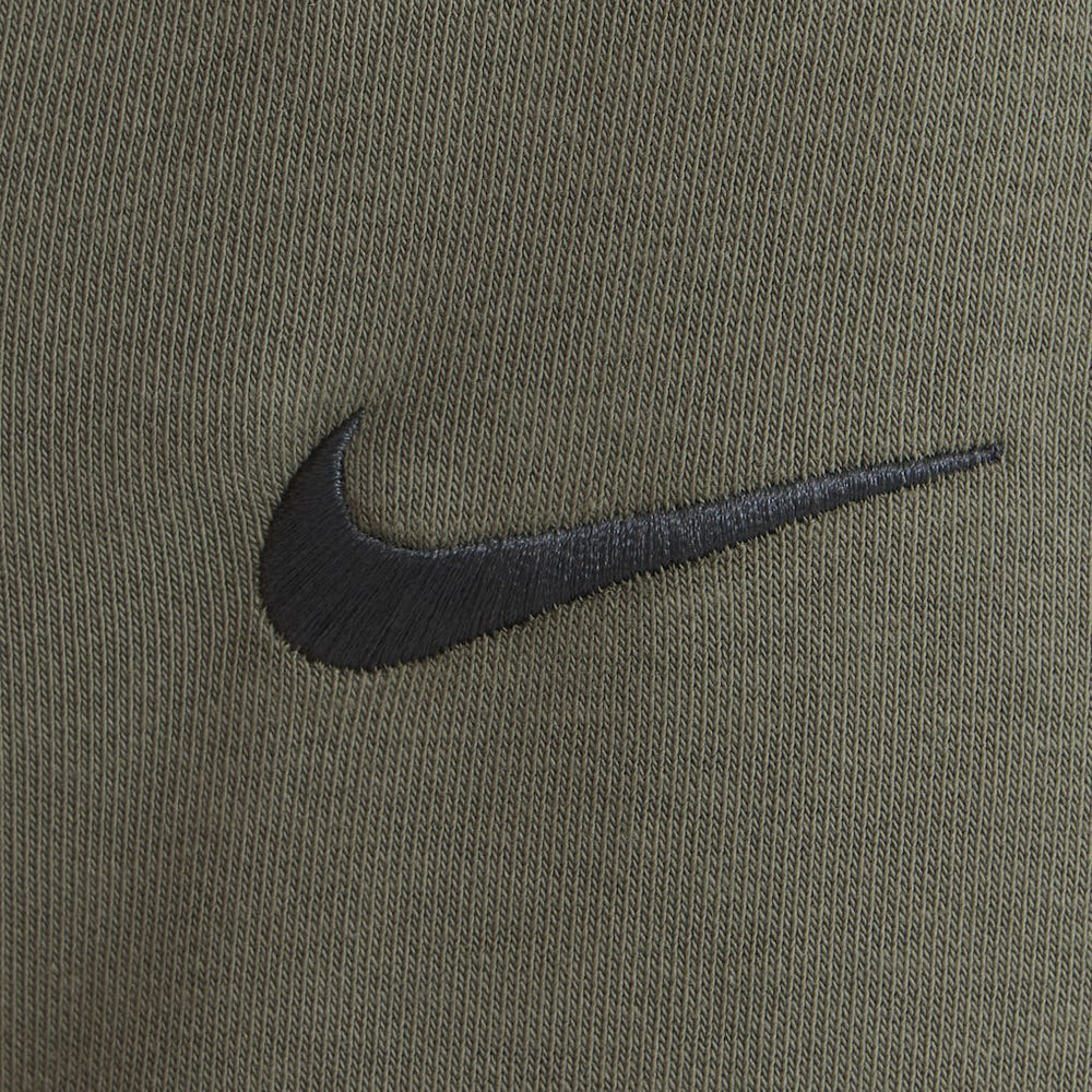 Nike Minnesota Vikings Women's 2025 Salute to Service Sideline Standard Issue Dri-FIT Hoodie Olive