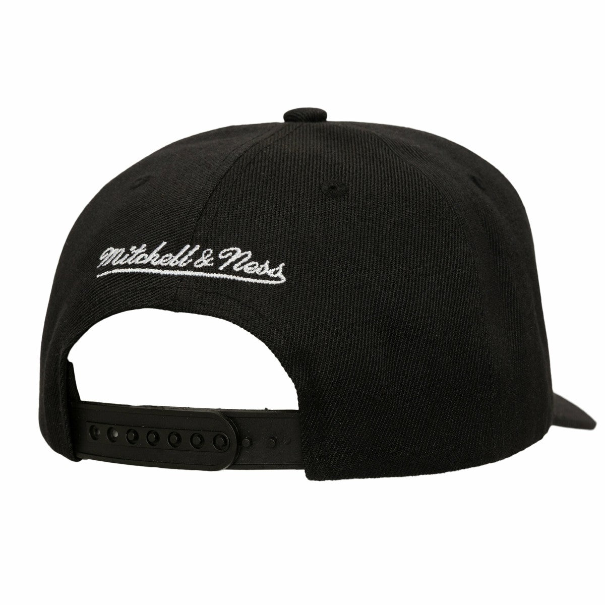 Milwaukee Bucks Tilted Pro Pinch Adjustable Hat Black | Mitchell & Ness Lifestyle