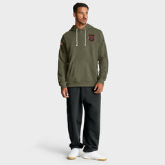 Nike Chicago Bears 2025 Salute to Service Sideline Standard Issue Dri-FIT Hoodie Olive
