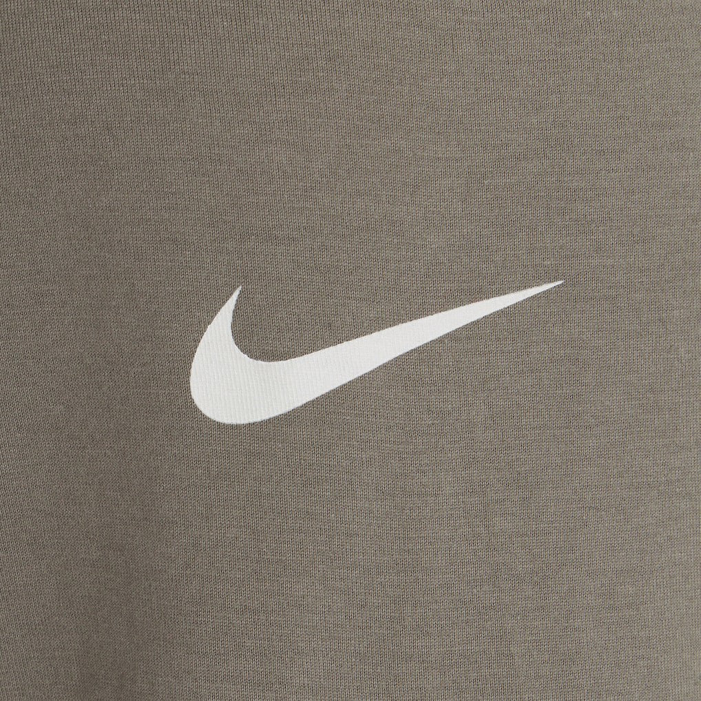 Nike Cleveland Browns 2025 Salute to Service Sideline Long Sleeve T-Shirt Olive