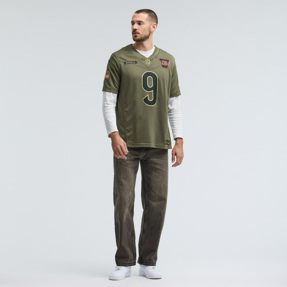 Nike Joe Burrow Cincinnati Bengals 2025 Salute to Service Limited Jersey Olive