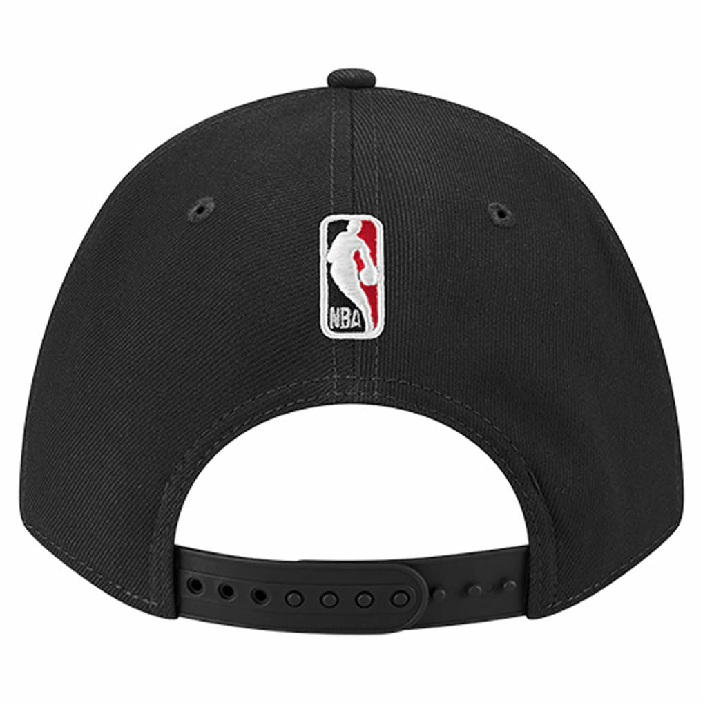 Chicago Bulls 9FORTY Stock M-Crown Adjustable Hat Black | New Era