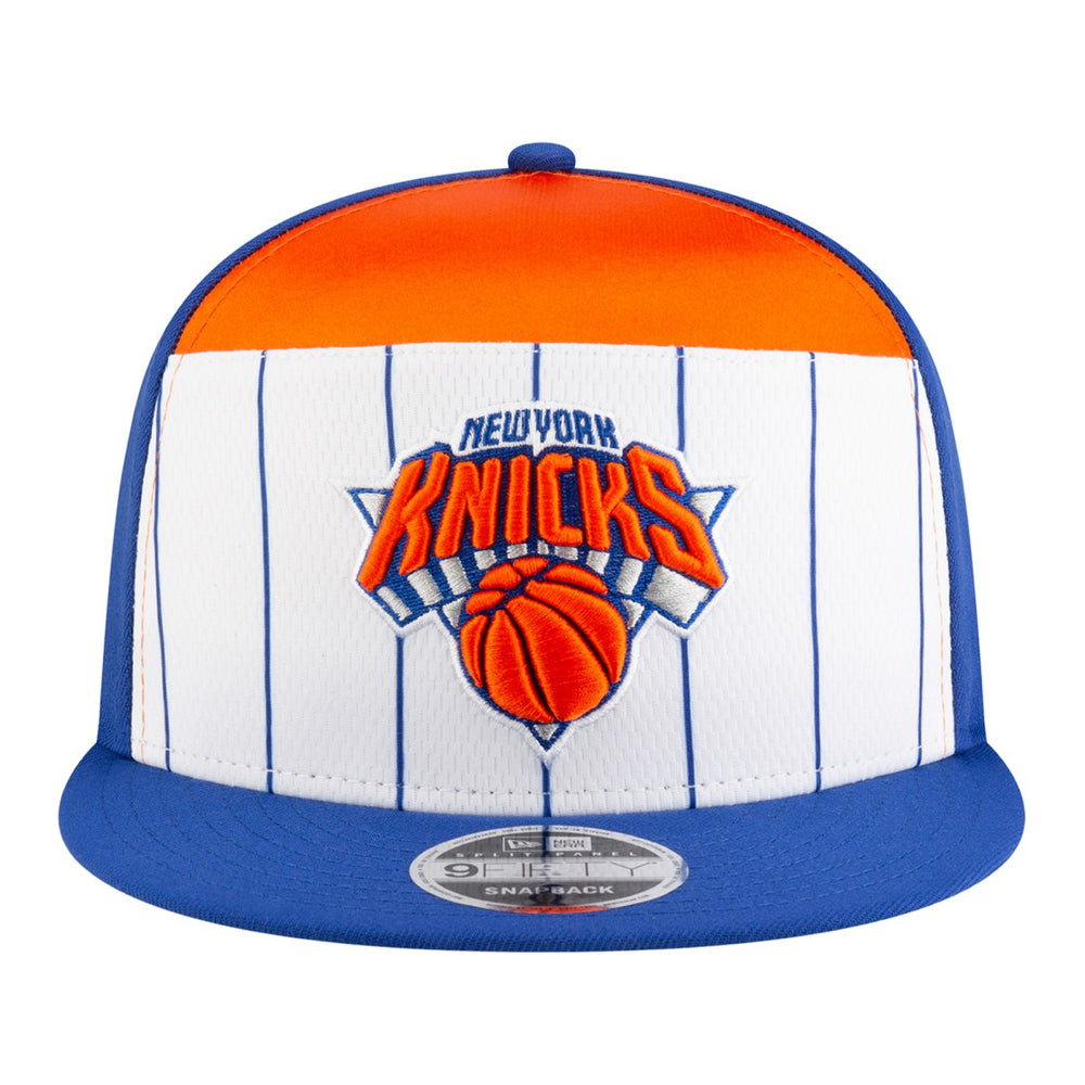 New York Knicks Youth 2025 NBA Tip Off Split Panel 9FIFTY Snapback Hat White/Blue | New Era Lifestyle