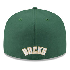Milwaukee Bucks 2025 NBA Tip Off Split Panel 59FIFTY Fitted Hat White/Hunter Green | New Era