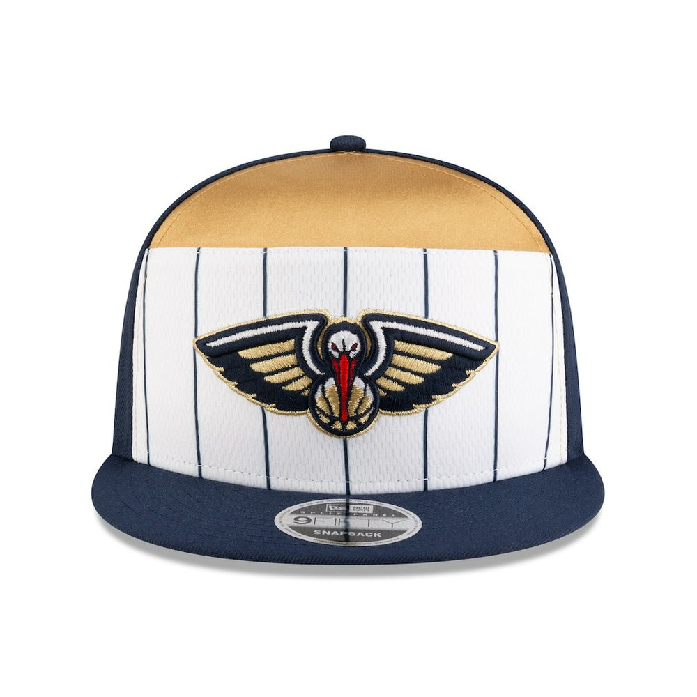 New Orleans Pelicans 2025 NBA Tip Off Split Panel 9FIFTY Snapback Hat White/Navy | New Era Near Me