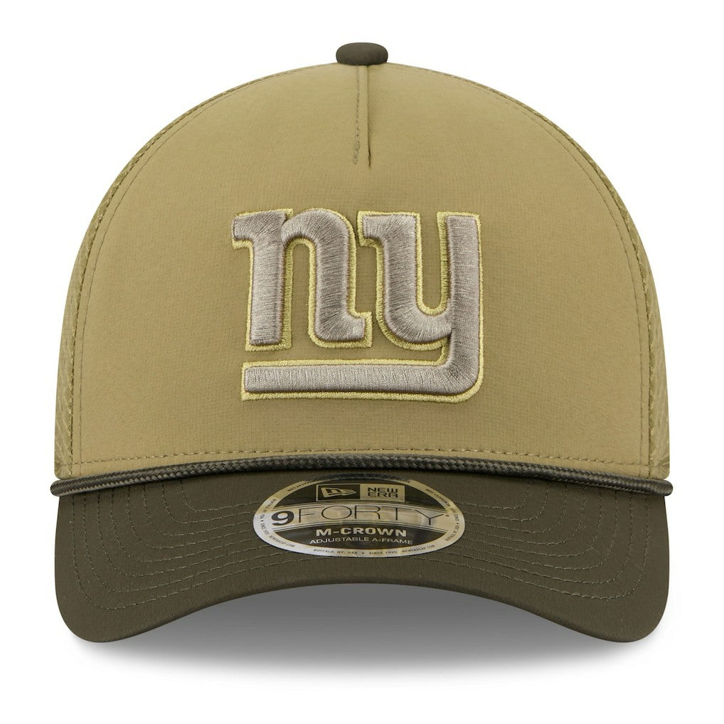 New York Giants New Era Youth 2025 Salute to Service 9FORTY A-Frame Adjustable Hat Green/Dark Green