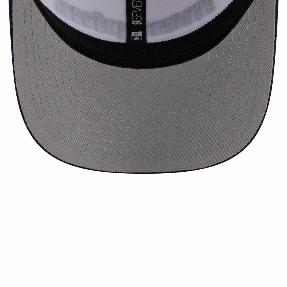 Memphis Grizzlies 2025/26 City Edition 9SEVENTY Adjustable Hat White/Navy | New Era Lifestyle