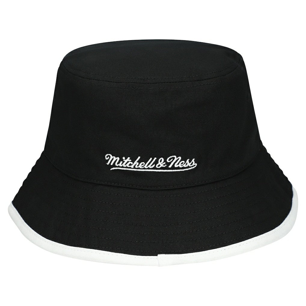 Chicago Bulls Flip It Reversible Bucket Hat Black/Red | Mitchell & Ness Lifestyle