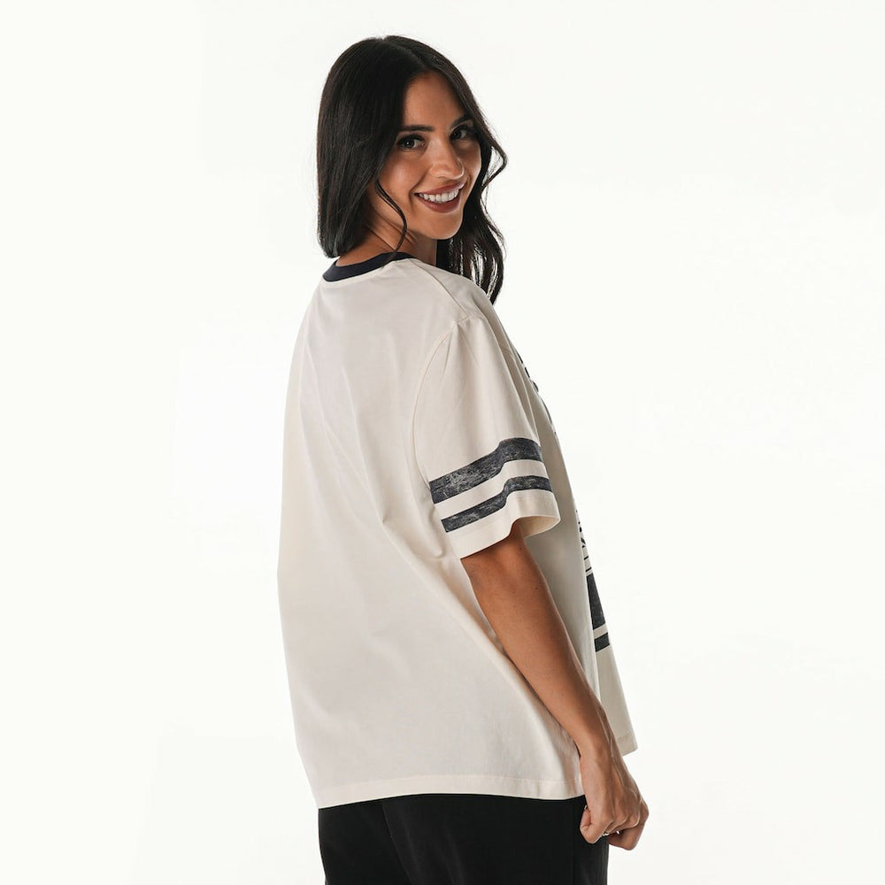 Dallas Cowboys The Wild Collective Women's Vintage Drop Shoulder Oversized Boyfriend T-Shirt Cream