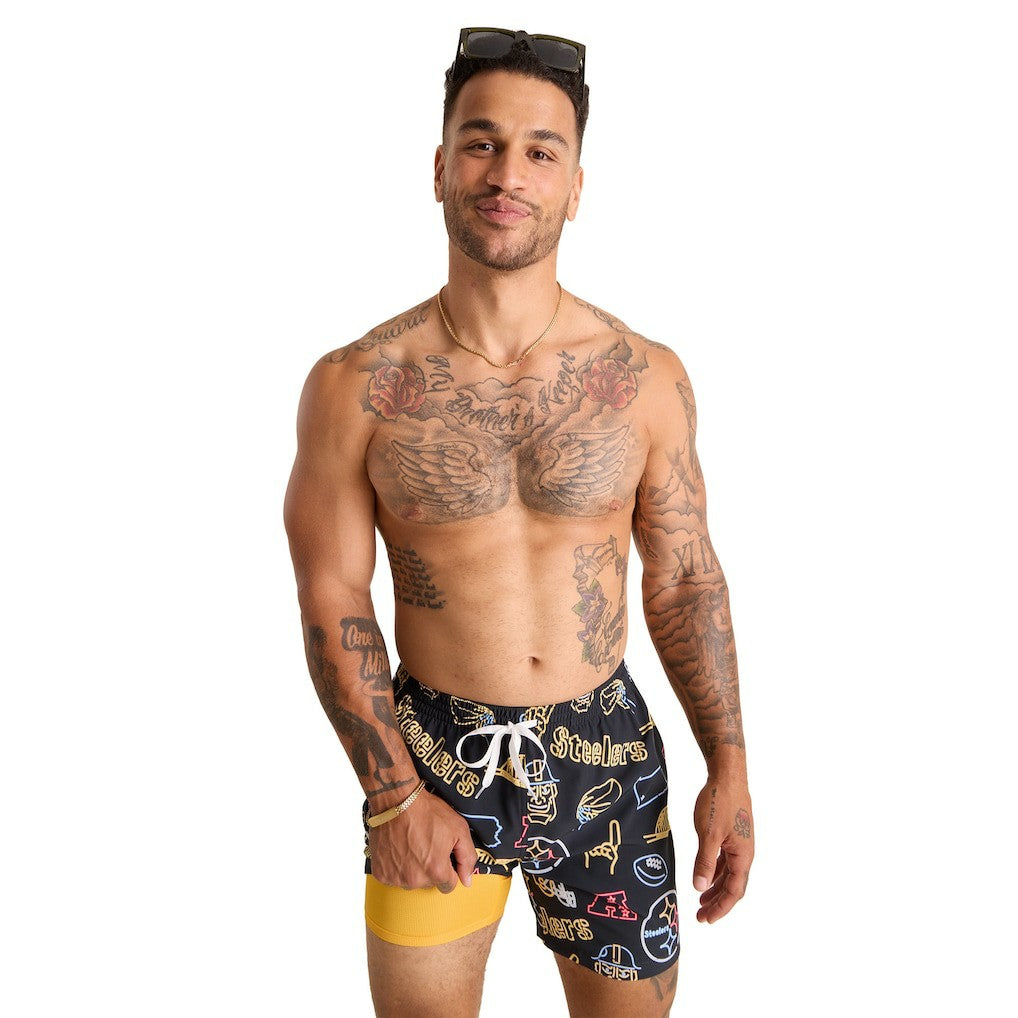 Pittsburgh Steelers Chubbies The Neon 5.5" Classic Lined Swim Trunks Black