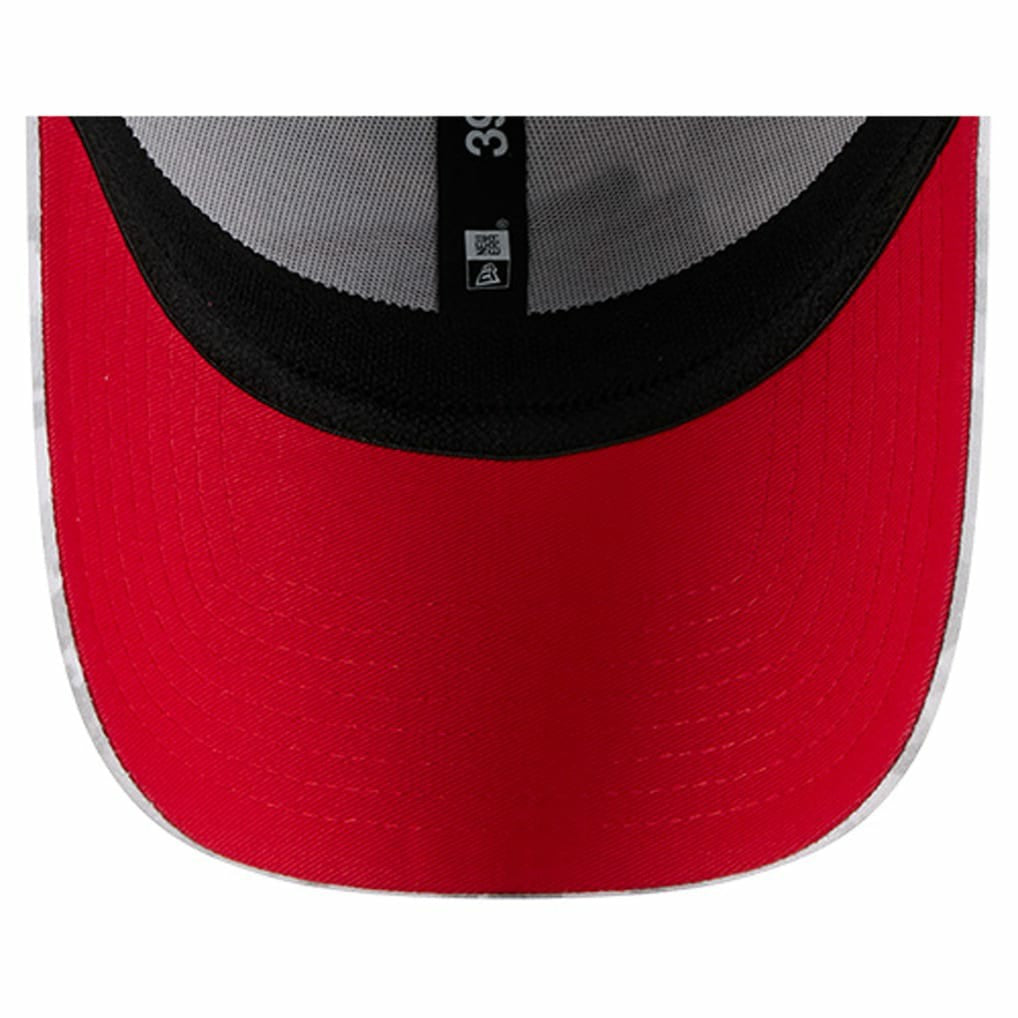 Kansas City Chiefs New Era 2025 Salute to Service Digital Camo Fan Pack 39THIRTY Flex Hat White