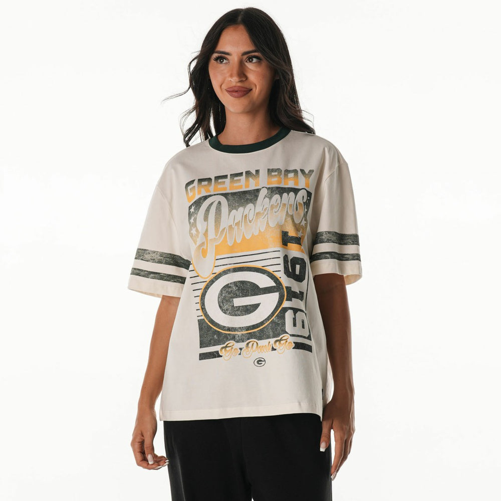 Green Bay Packers The Wild Collective Women's Vintage Drop Shoulder Oversized Boyfriend T-Shirt Cream